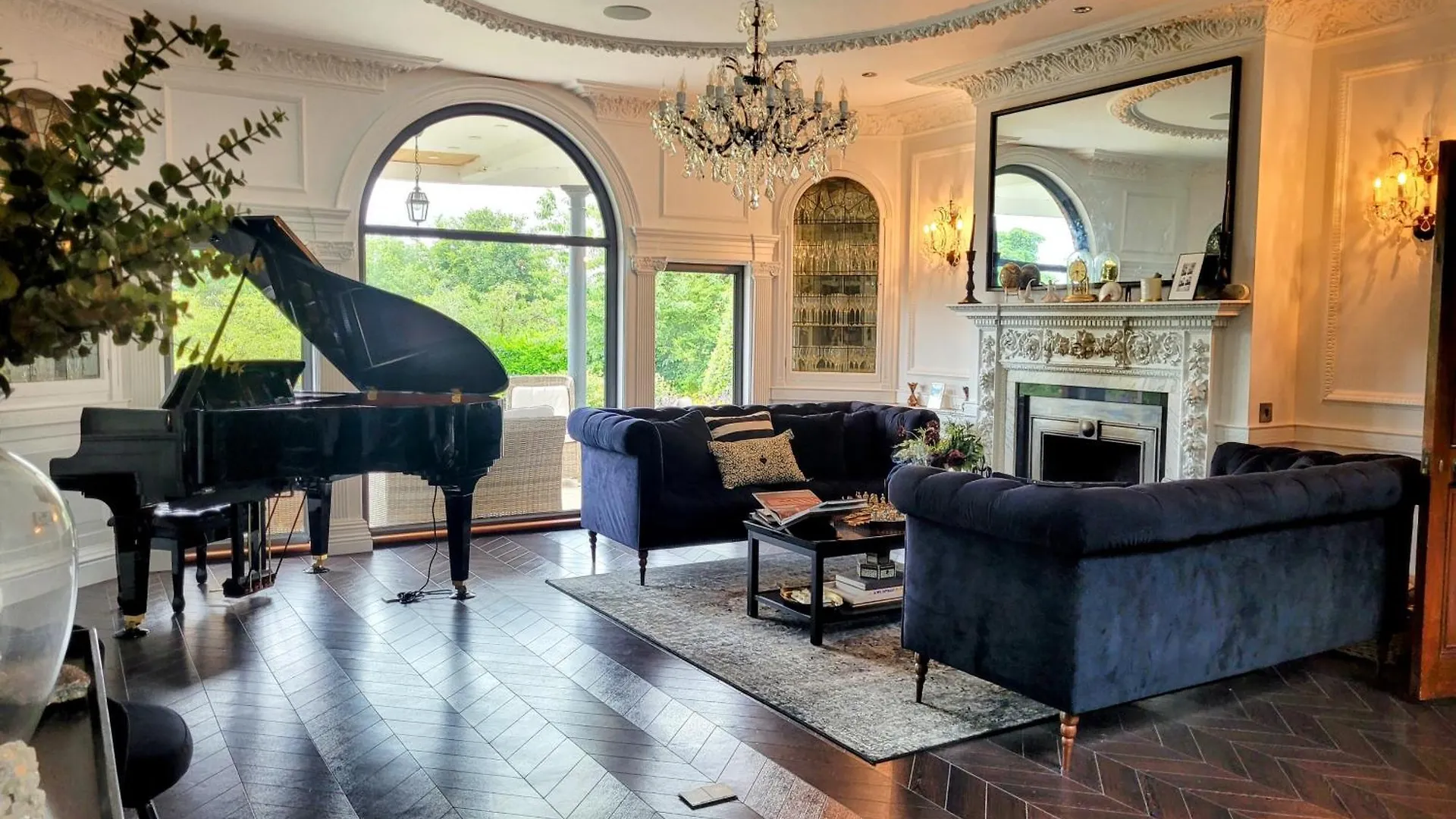 Hébergement de vacances Hawkwood Court - With Hot Tub, Cinema, Gym, Games Room & Outdoor Kitchen Scarborough