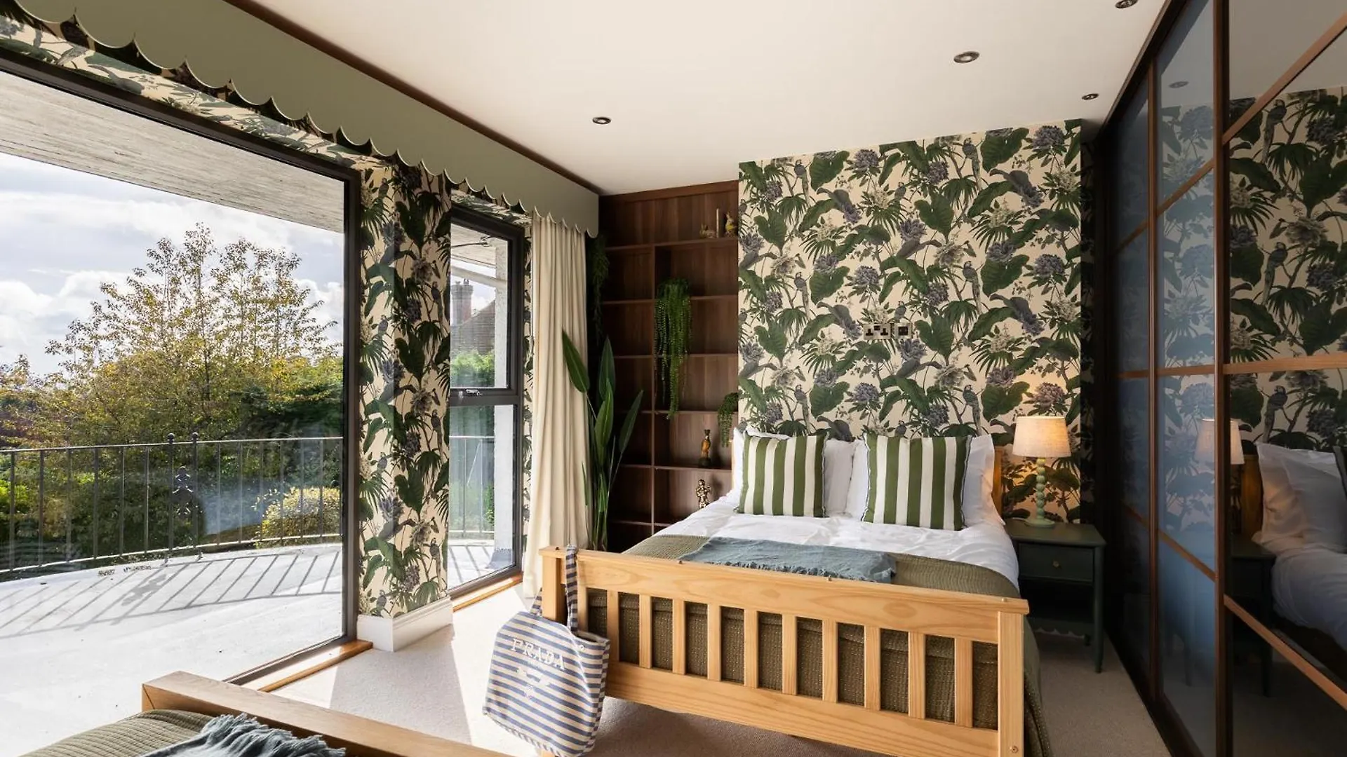 Hébergement de vacances Hawkwood Court - With Hot Tub, Cinema, Gym, Games Room & Outdoor Kitchen Scarborough