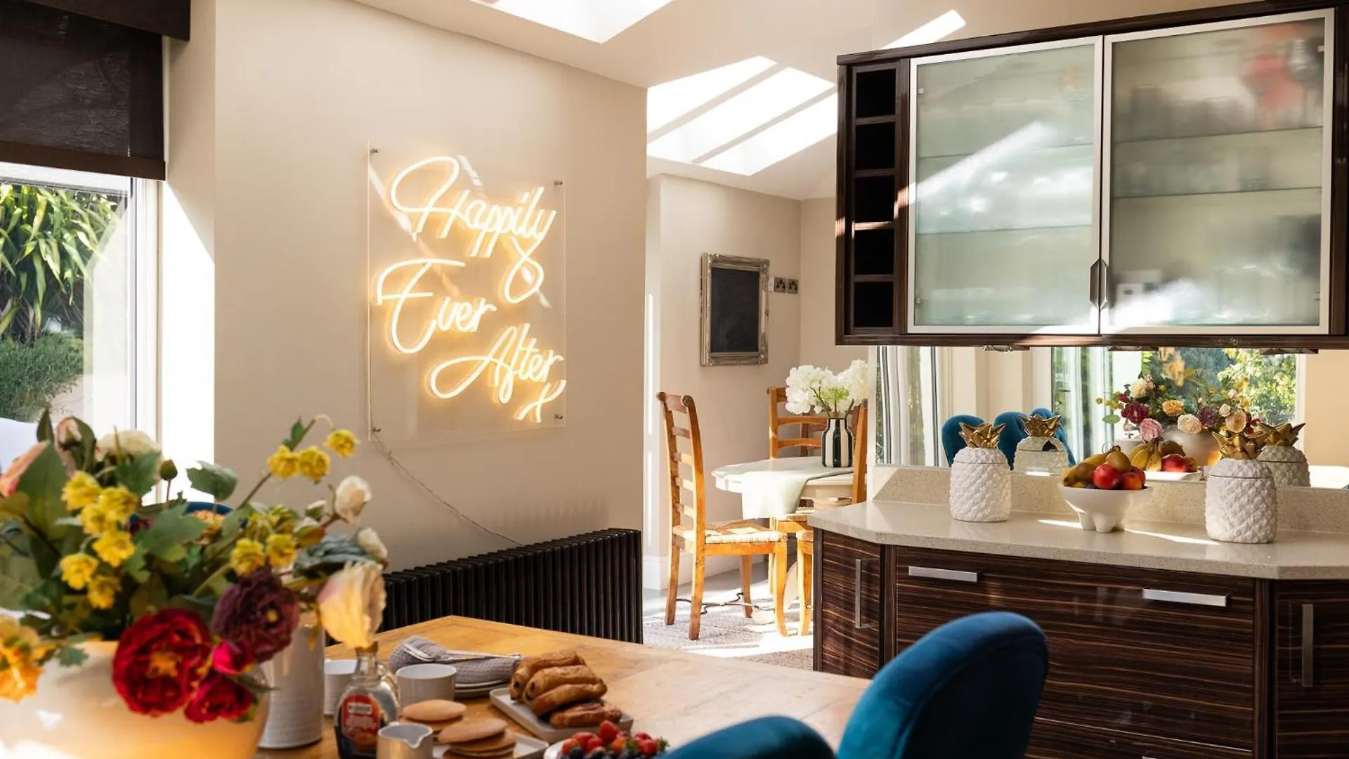 Hawkwood Court - With Hot Tub, Cinema, Gym, Games Room & Outdoor Kitchen Scarborough